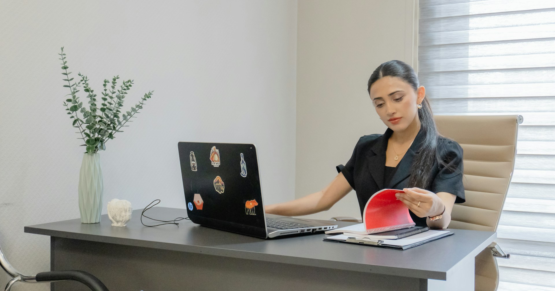 Read more about the article Ontario Job Grant for Whitby Employers: Eligibility, Deadlines and Reimbursement